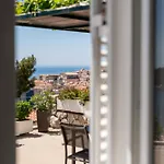 Dubrovnik Breeze
