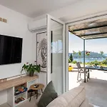 Dubrovnik Breeze